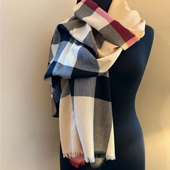 Burberry Beetroot Plaid Scarf - Picture 1 of 8